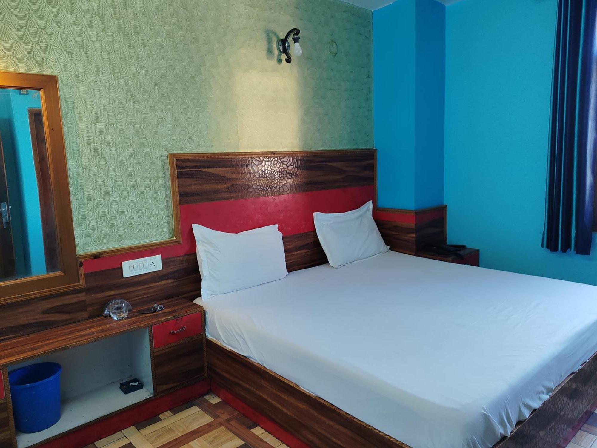 Hotel Tirupati Inn Hill View Shimla Exterior photo