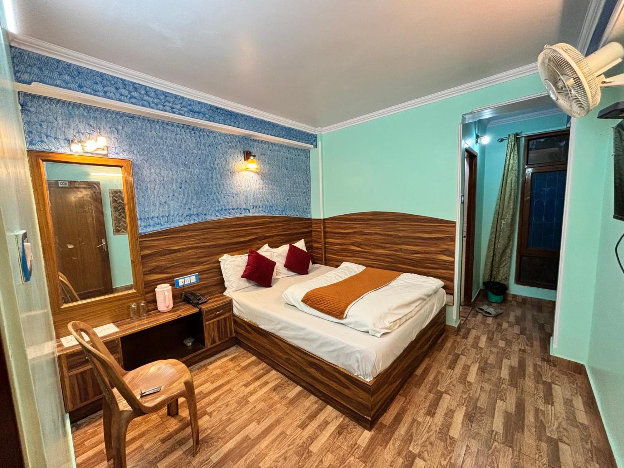 Hotel Tirupati Inn Hill View Shimla Exterior photo